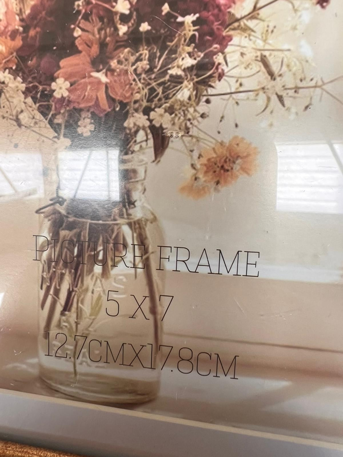 7x5 Picture Frames Set of 5, Gold Photo Frames for Wall or Tabletop Display