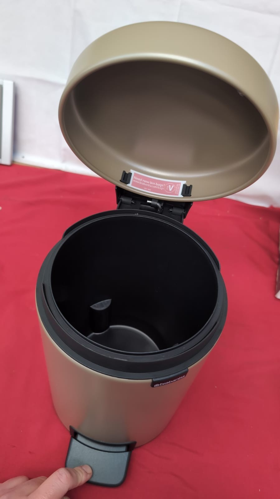 Brabantia NewIcon Pedal Bin 3L (Gold) Includes 4 out of 5 bin bags (BOX DAMAGED)