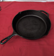 Lodge Pre-Seasoned Cast Iron Skillet Frying pan, 30cm(USED)