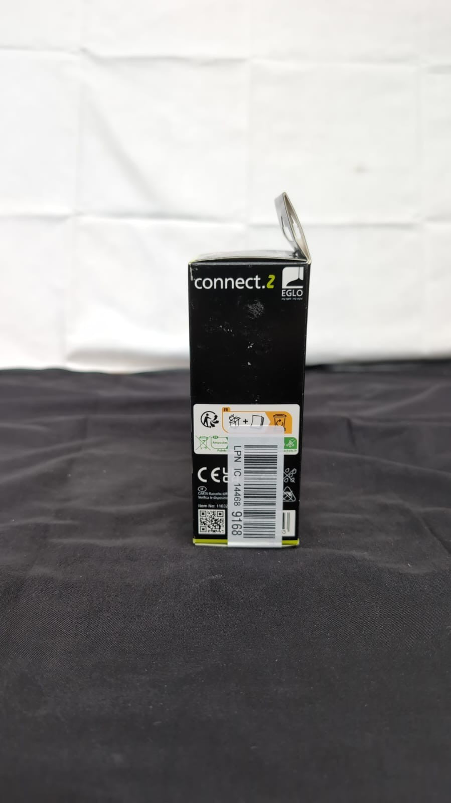 Eglo connect.z Smart-Home LED decorative light bulb E14, C35, ZigBee, 4W,BLACK