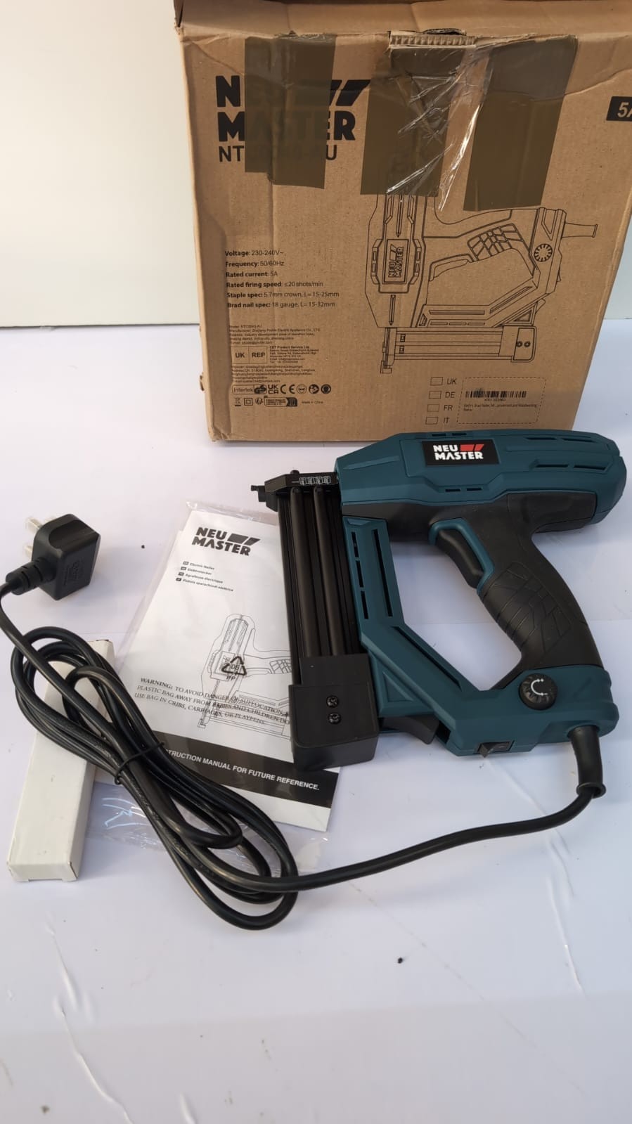 NEU MASTER Electric Brad Nailer, NTC0040-AU Electric Nail Gun/Staple Gun(USED)