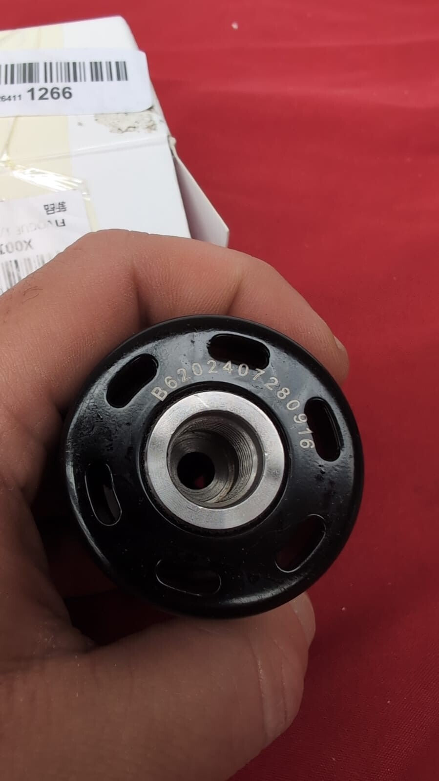 Drill Chuck, Mount 1/2in Keyless Hand Chuck Self-Tighten (packaging damaged)