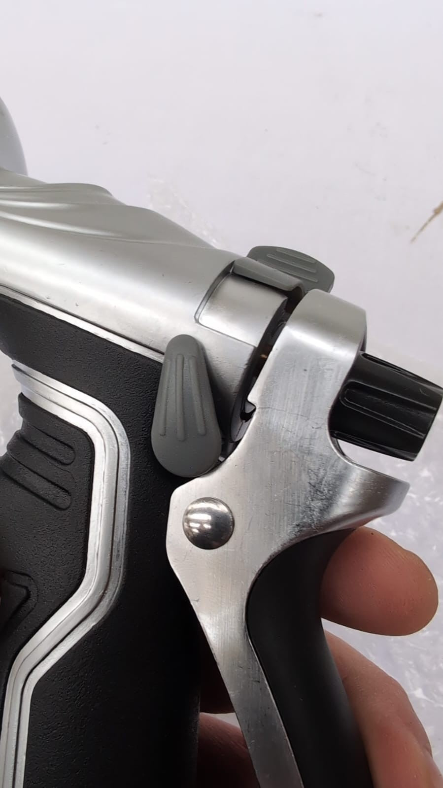 Heavy-Duty Hose Pipe Spray Gun (Small Scuff Marks)