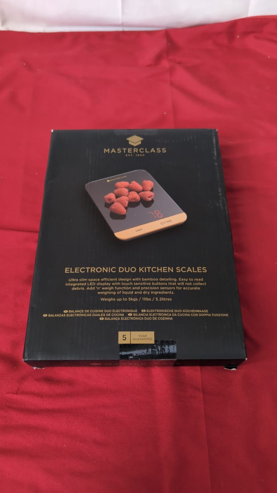 MasterClass Compact Digital Kitchen Scales 5kg, Plastic / Bamboo(box damaged)